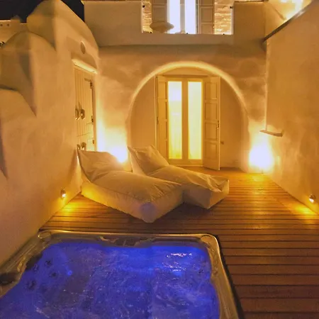 Golden Sun Aparthotel 3*