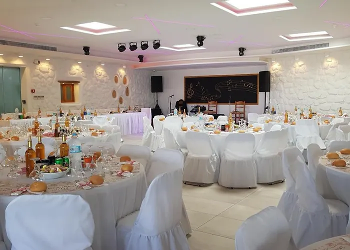 Golden Sun Stelida (Naxos)