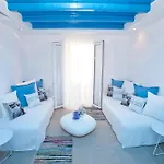 Golden Sun Stelida (Naxos)