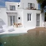 Golden Sun Hotel