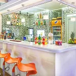 Hotel Golden Sun 3*
