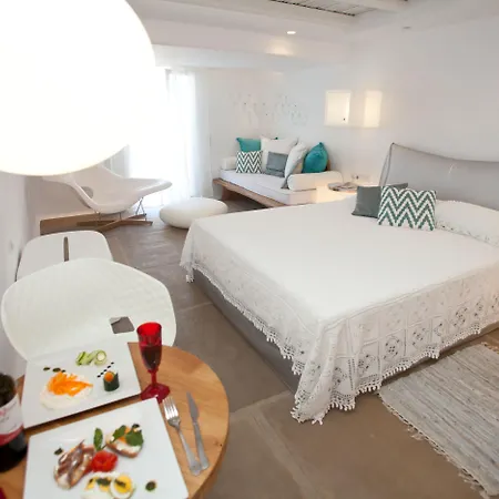 Golden Sun Hotel