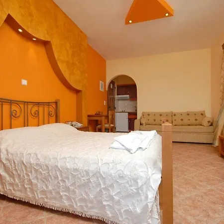 Golden Sun Hotel 3*